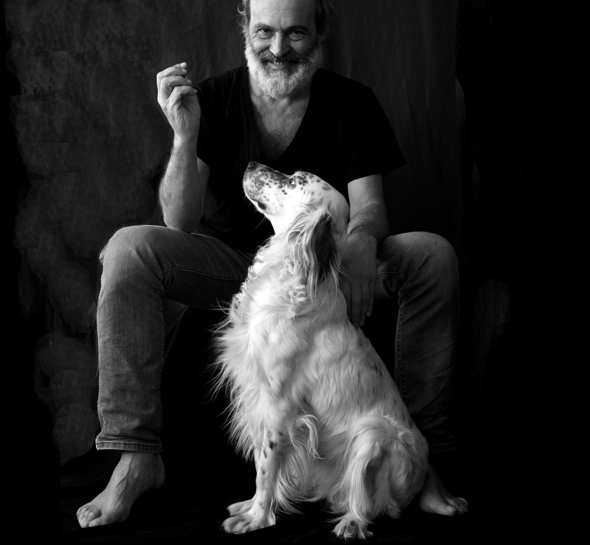 portrait noir et blanc de Lola, une setter anglaise noir et blanc